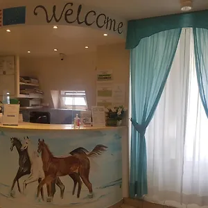 3* מלון Arco Romana