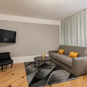 Apartment Duomo, Milan