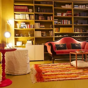 Luxury Bohemian With Private Garden In Appartement