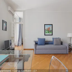 Apartment Brera In Garibaldi, Milan