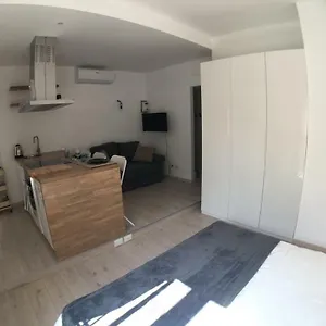  Apartment Maison Sagm&c